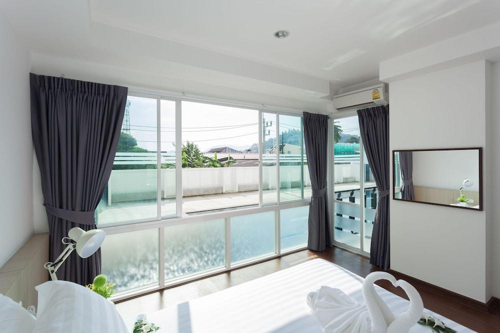 Hotel Rang Hill Phuket